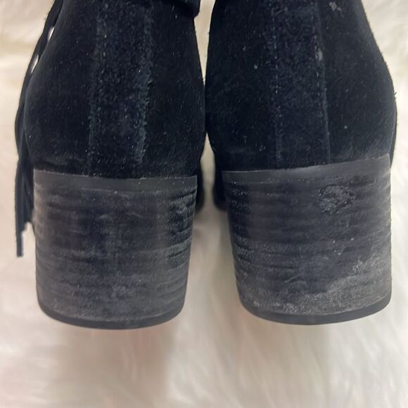 Koolaburra by UGG Women's Kenz Black Suede Tassel Ankle Boots, Size 9 D23 - Picture 9 of 12